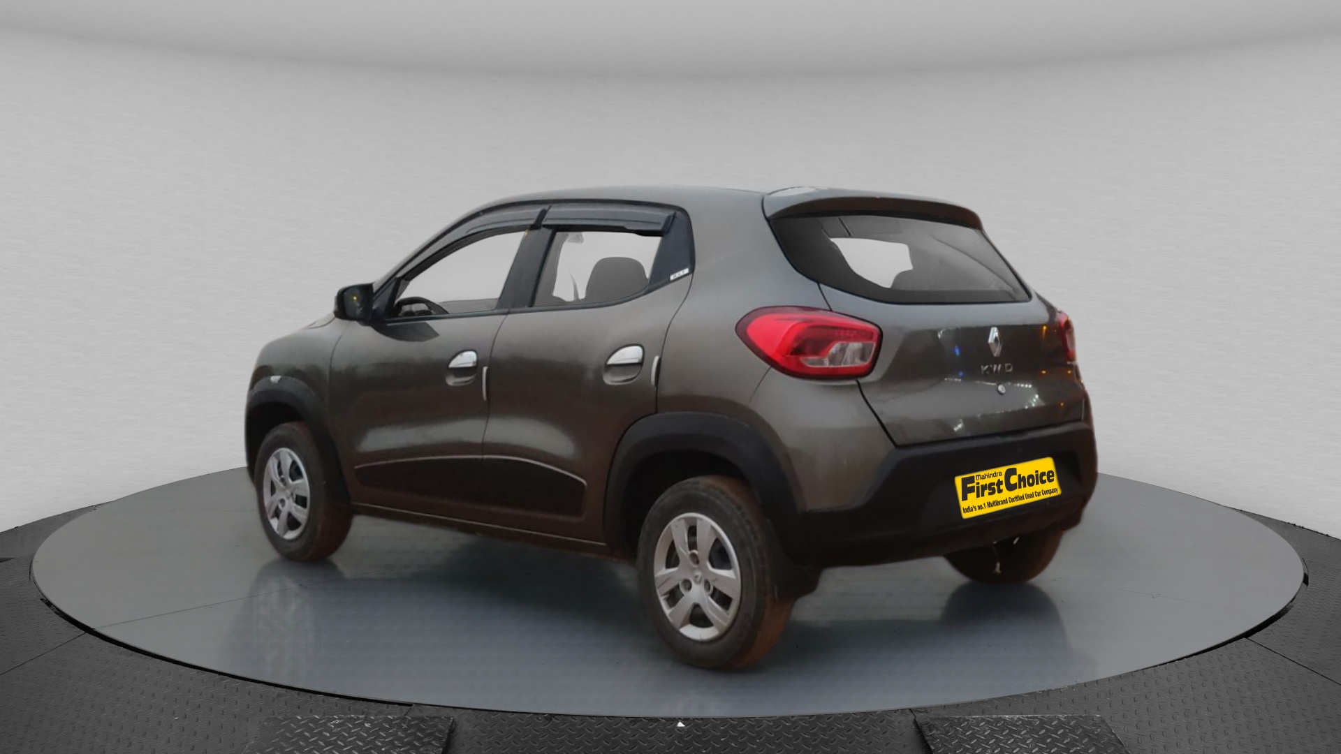 Used Renault Kwid RXT 1.0 BS IV in Chitrakoot 2016 model, India at Best Price.