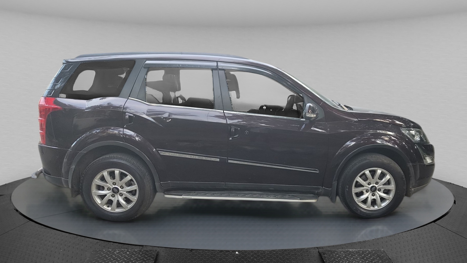 Mahindra Xuv500 2015 2017 W10 At 1 99 Mahindra First Choice 2016-mahindra-xuv500-released-in-australia-new-design-extra-features