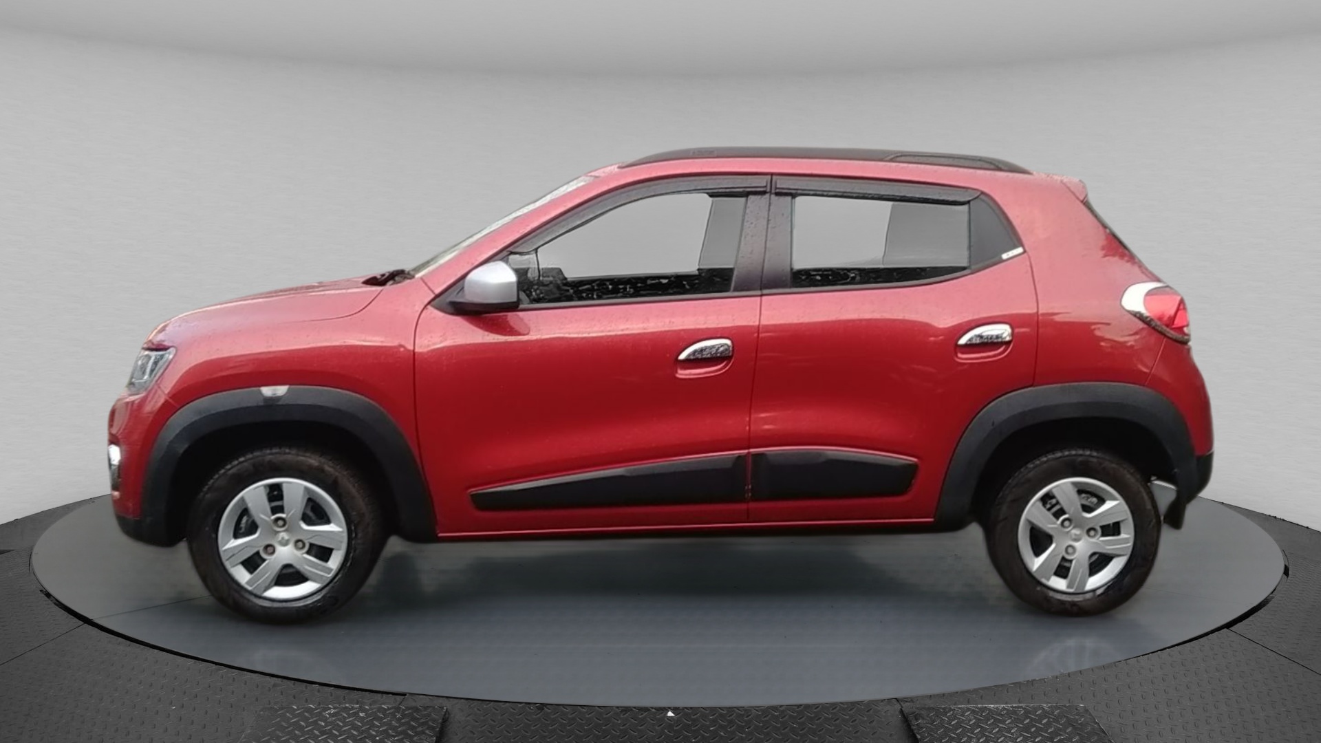 Used Renault Kwid RXT 1.0 AMT Driver Airbag Option in Kozhikode 2018 model, India at Best Price.