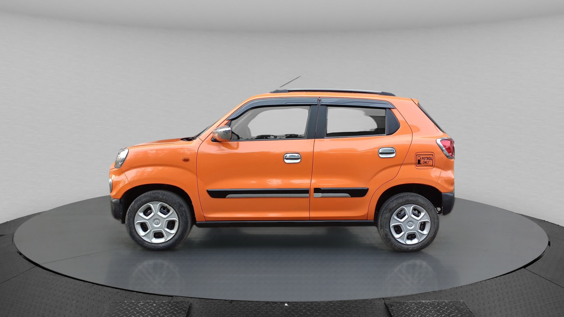 Used Maruti Suzuki SPresso VXI Plus in Kolkata 2020 model, India at