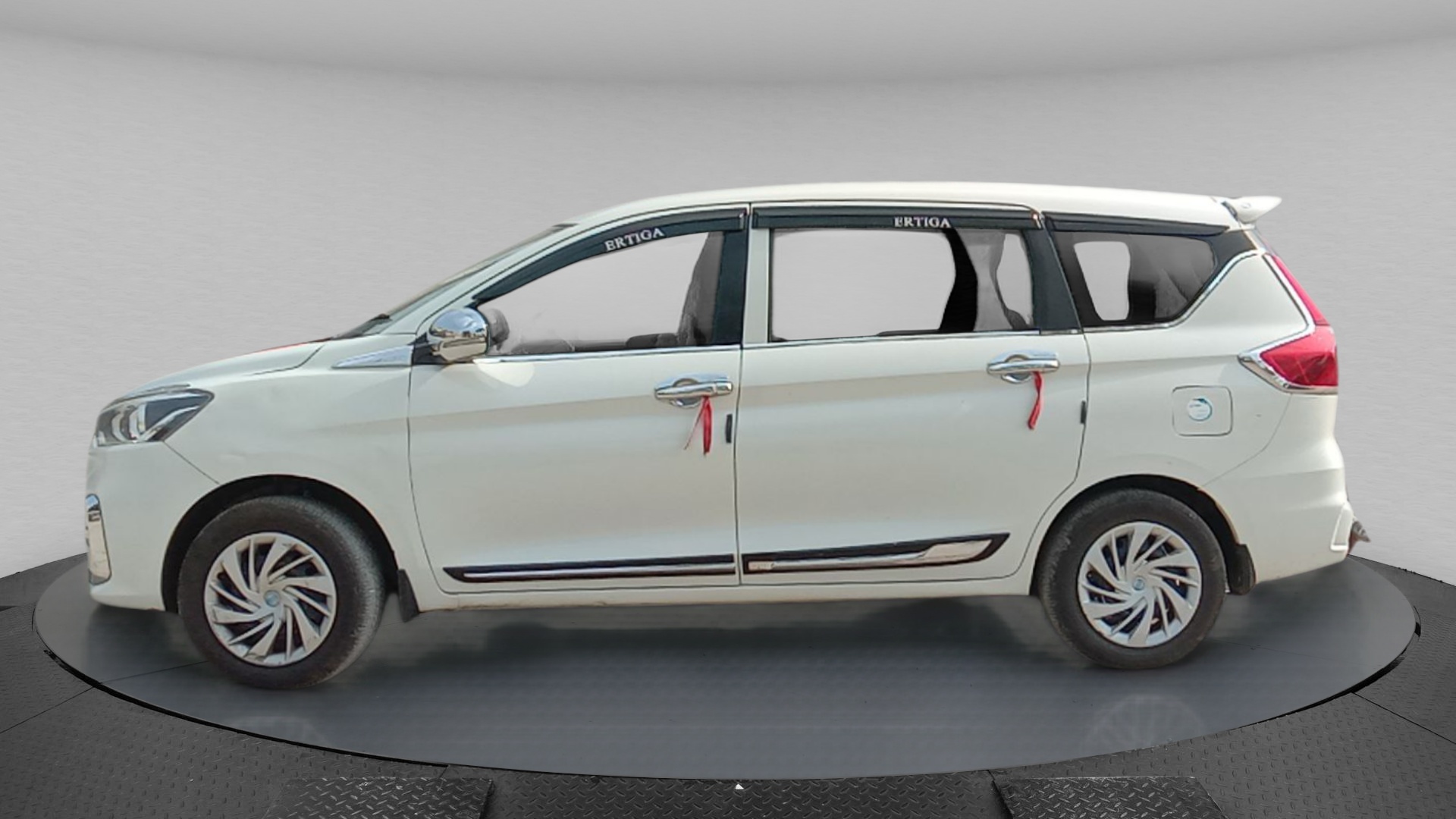 Used Maruti Suzuki Ertiga VXI ABS in Varanasi 2021 model, India at Best